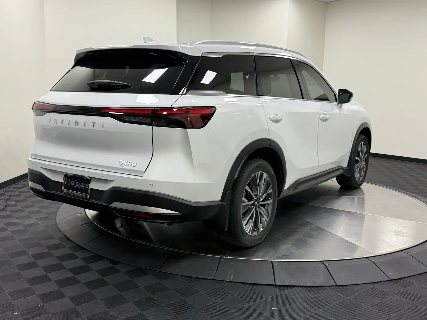 2027 INFINITI QX60 - $50,099