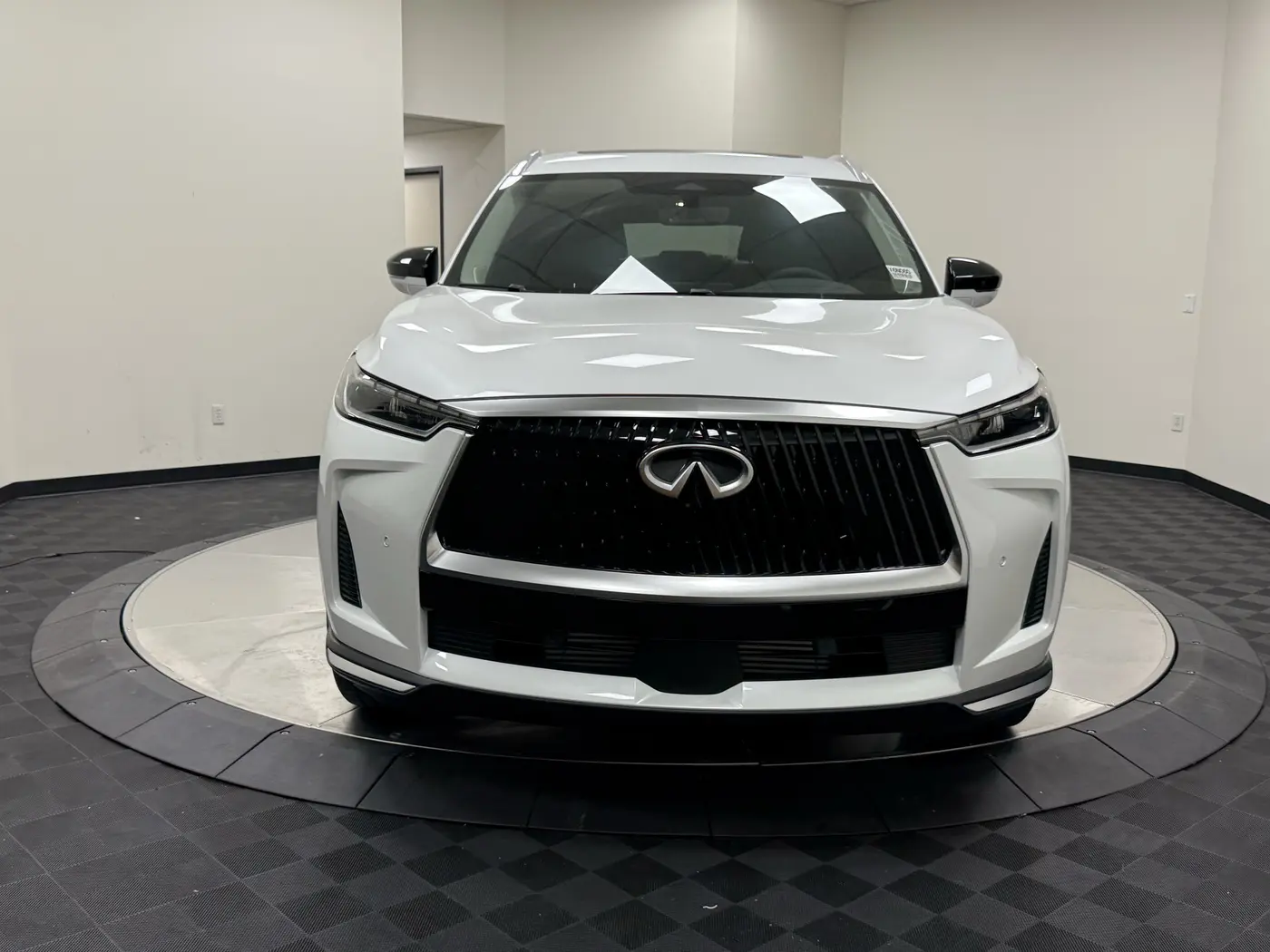 2027 INFINITI QX60 - $49,695