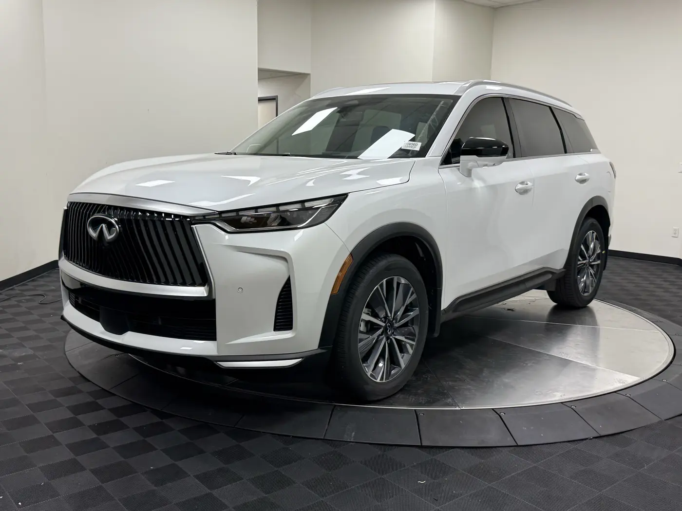 2027 INFINITI QX60 - $49,695