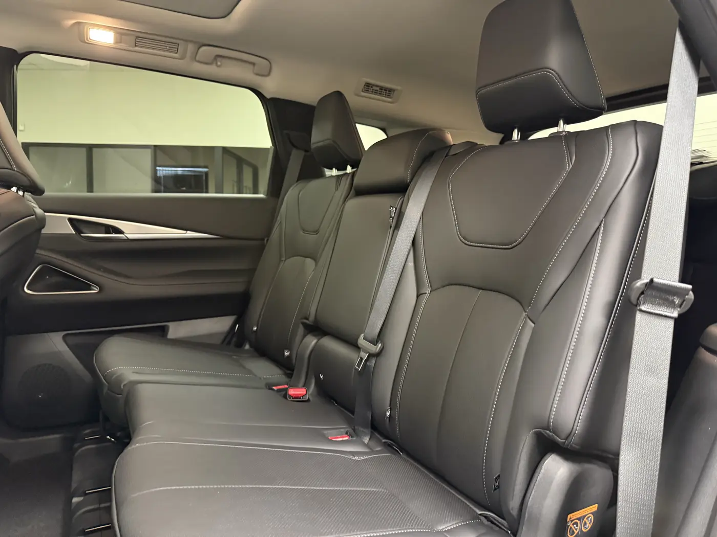 2027 INFINITI QX60 - $49,695