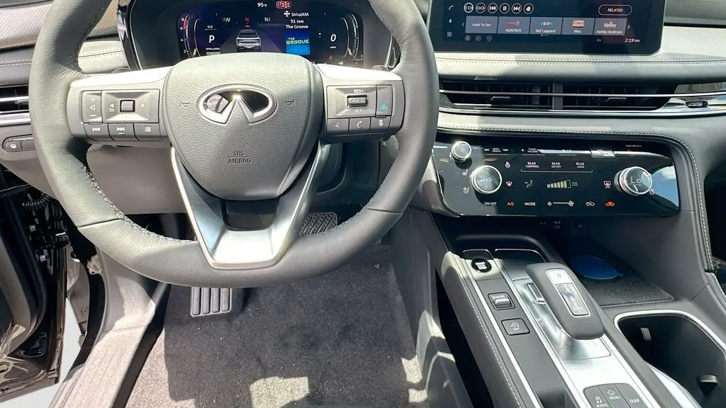 2027 INFINITI QX60 Luxe