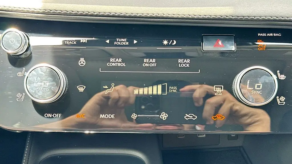 2027 INFINITI QX60 Luxe