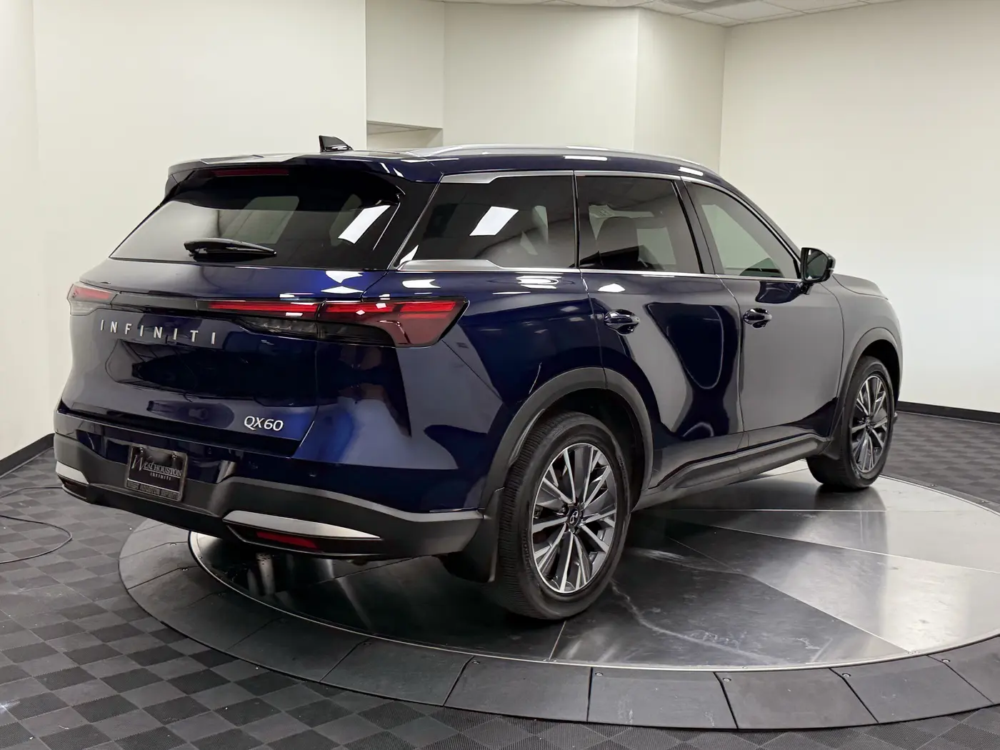 2027 INFINITI QX60 - $49,395