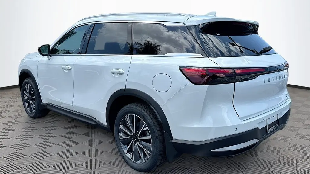 2027 INFINITI QX60 Luxe