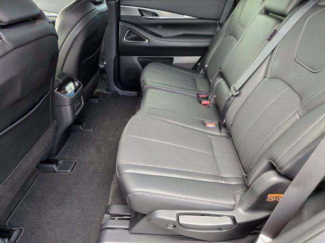 2027 INFINITI QX60 - $45,570