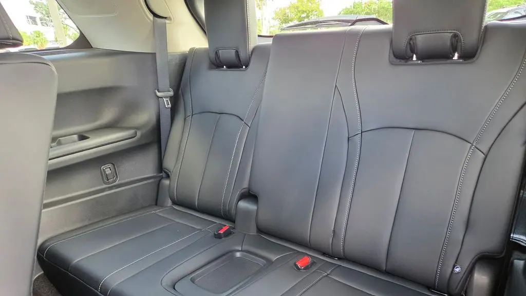 2027 INFINITI QX60 Luxe