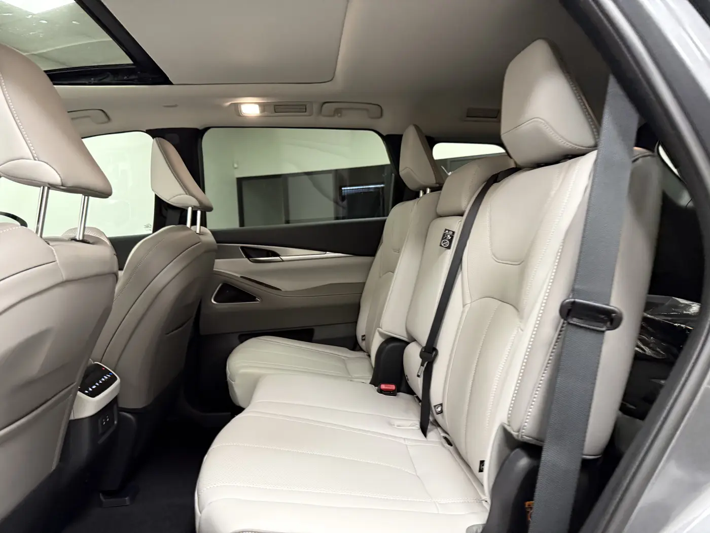2027 INFINITI QX60 - $49,790