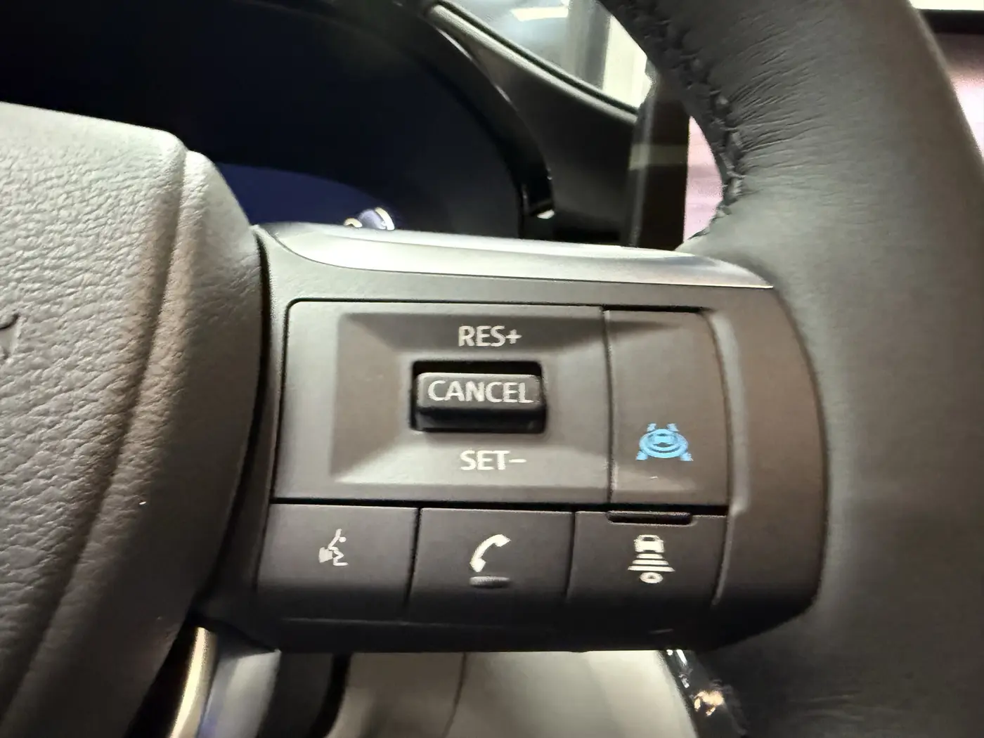 2027 INFINITI QX60 - $49,790