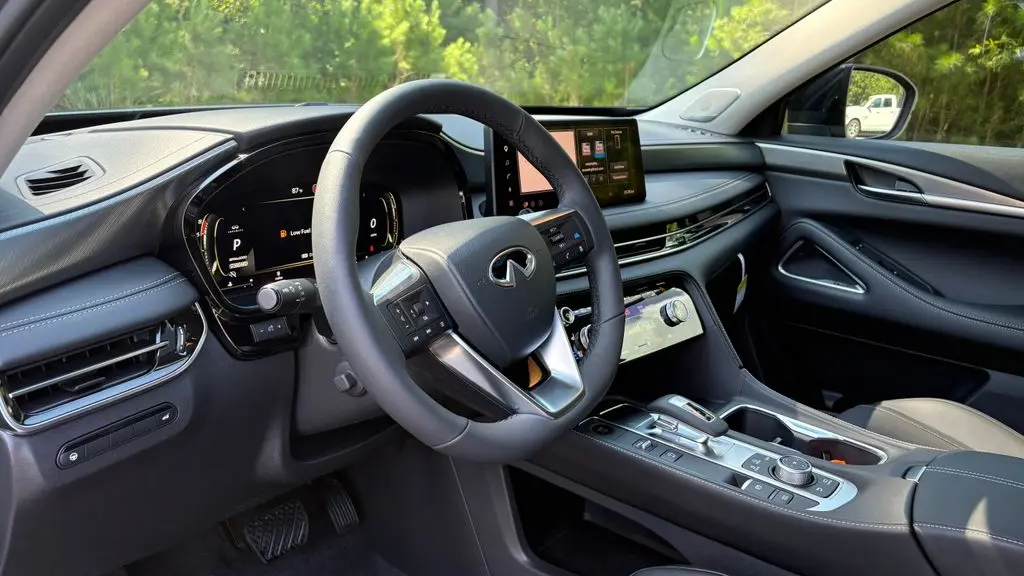 2027 INFINITI QX60 Luxe