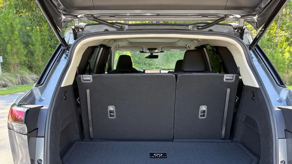 2027 INFINITI QX60 Luxe
