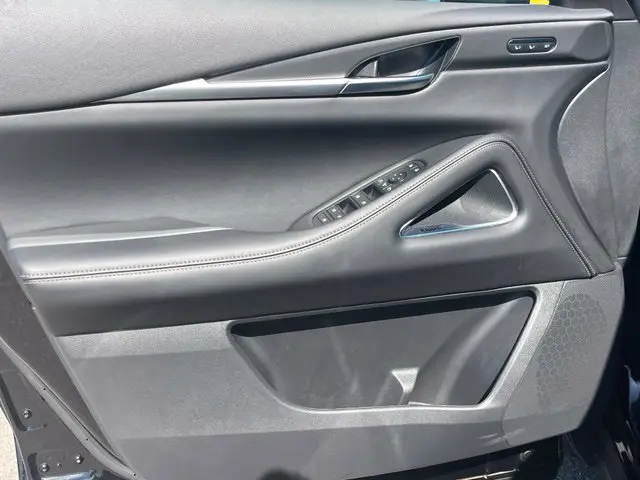 2027 INFINITI QX60 - $53,900