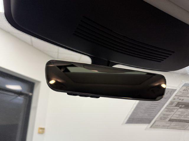 2027 INFINITI QX60 - $49,790