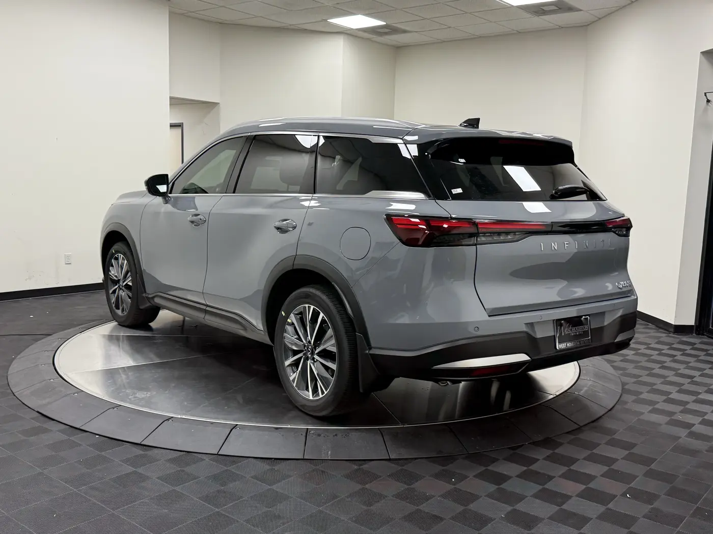 2027 INFINITI QX60 - $49,790