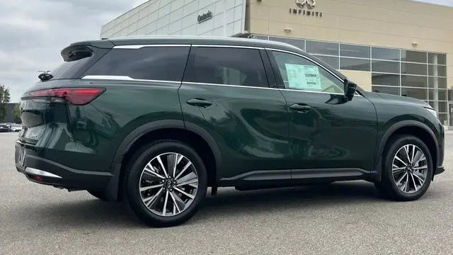 2027 INFINITI QX60 Luxe