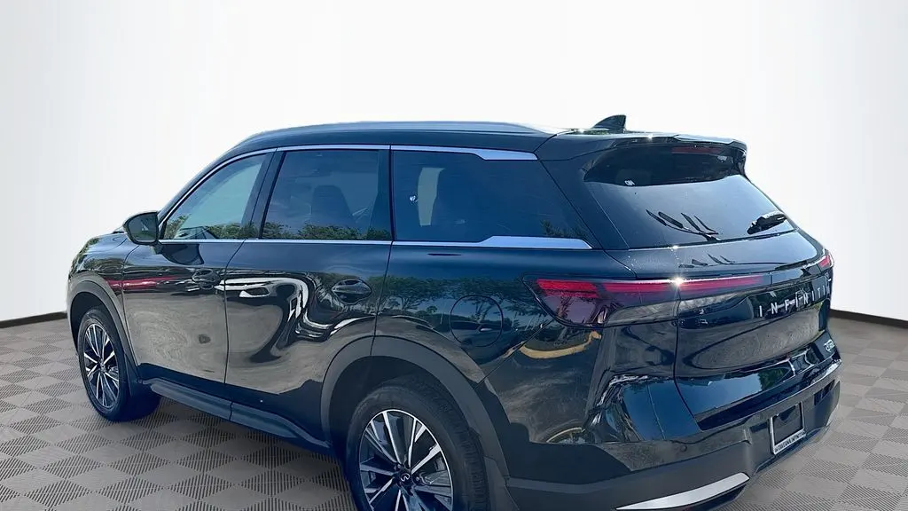 2027 INFINITI QX60 Luxe