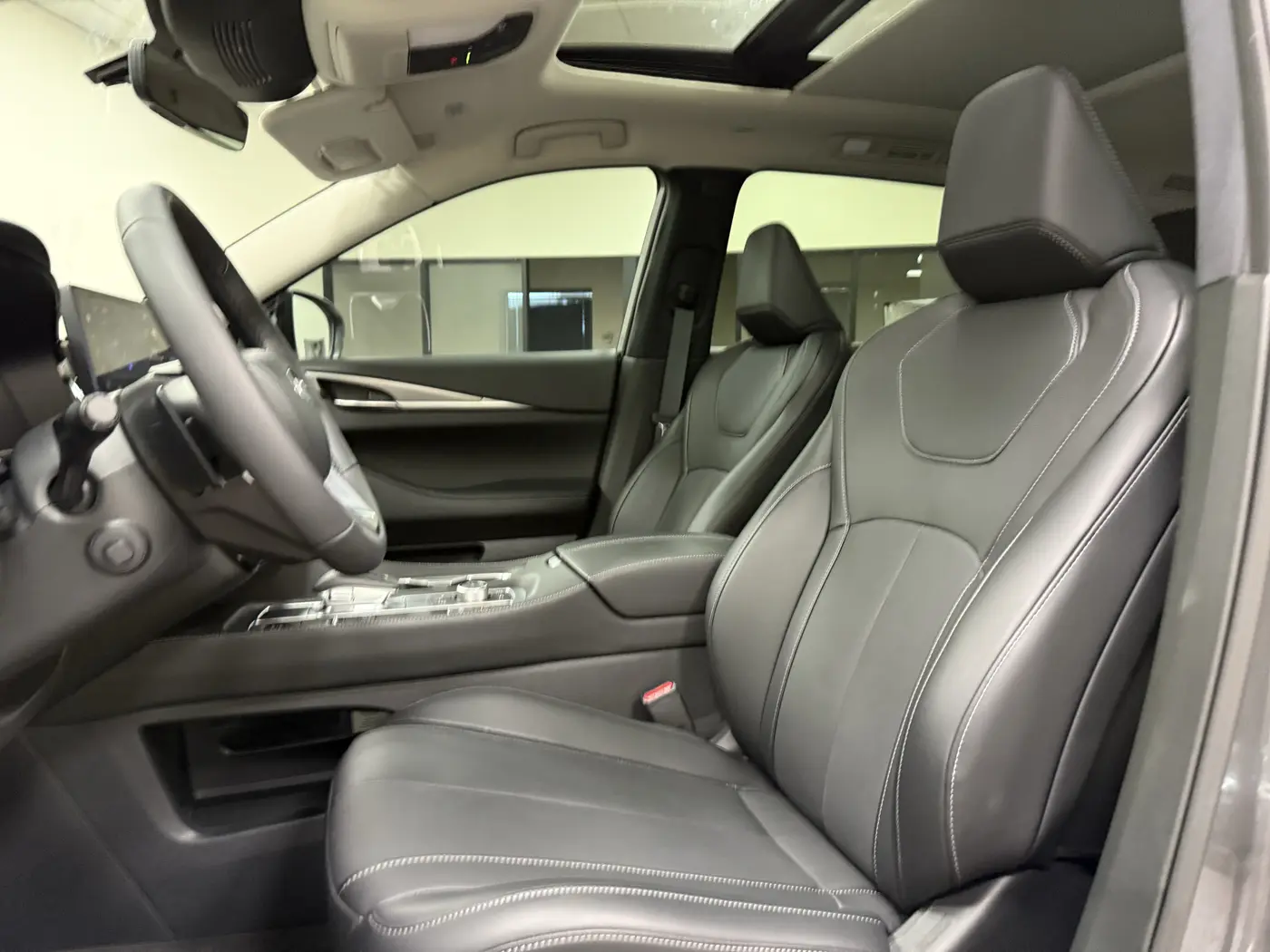2027 INFINITI QX60 - $49,695