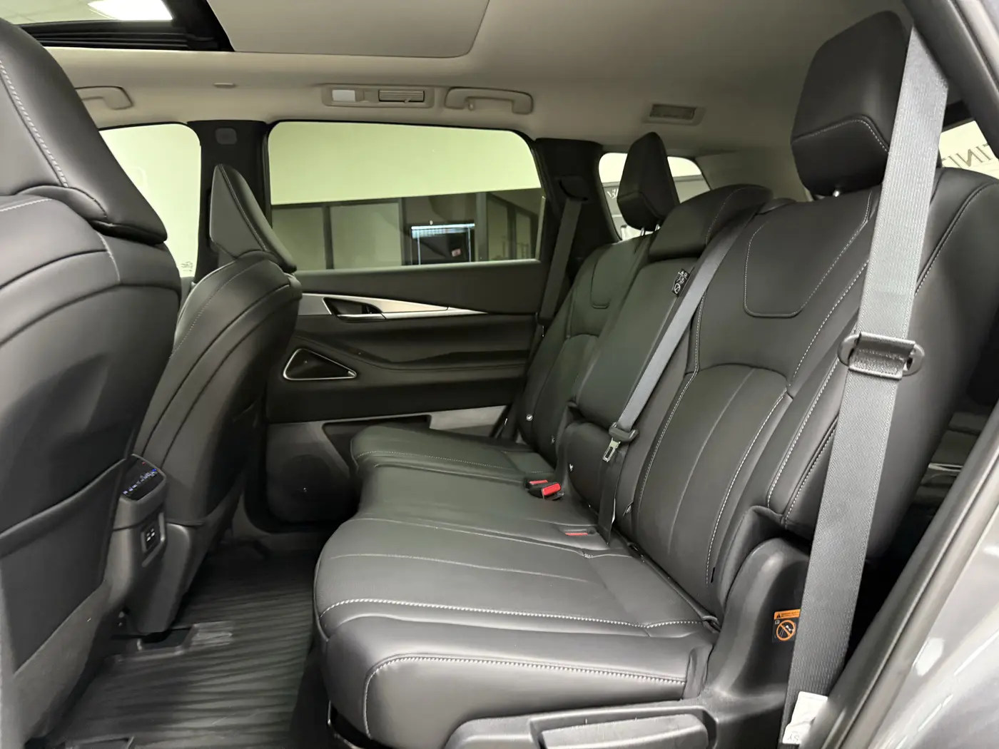 2027 INFINITI QX60 - $49,695