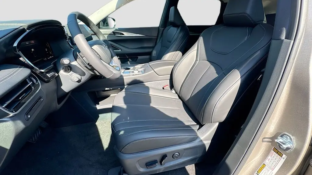 2027 INFINITI QX60 Luxe