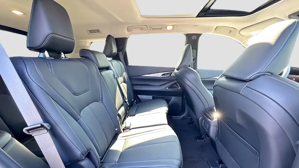 2027 INFINITI QX60 Luxe