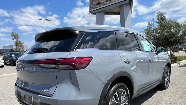 2027 INFINITI QX60 Luxe