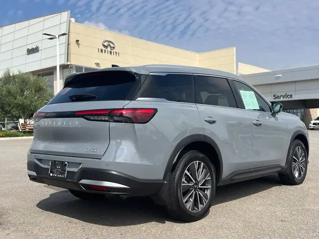 2027 INFINITI QX60 - $53,900