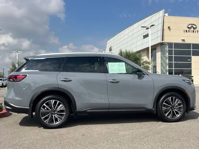 2027 INFINITI QX60 - $53,900