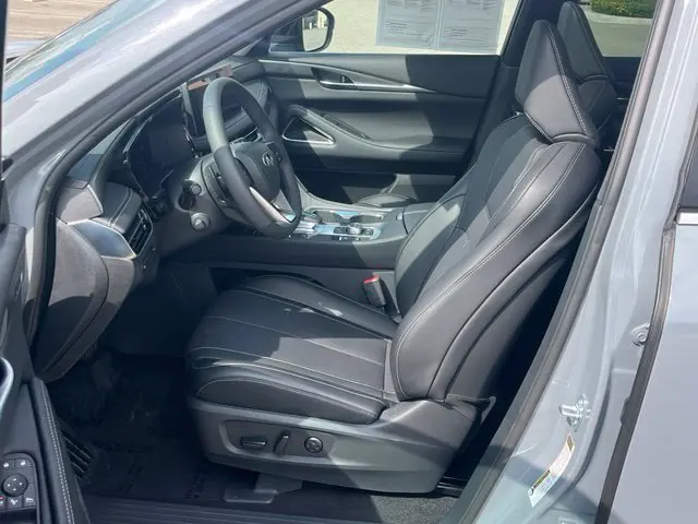 2027 INFINITI QX60 - $53,900