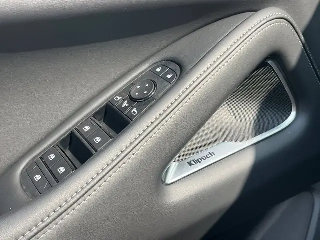 2027 INFINITI QX60 - $53,900