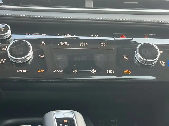 2027 INFINITI QX60 - $53,900