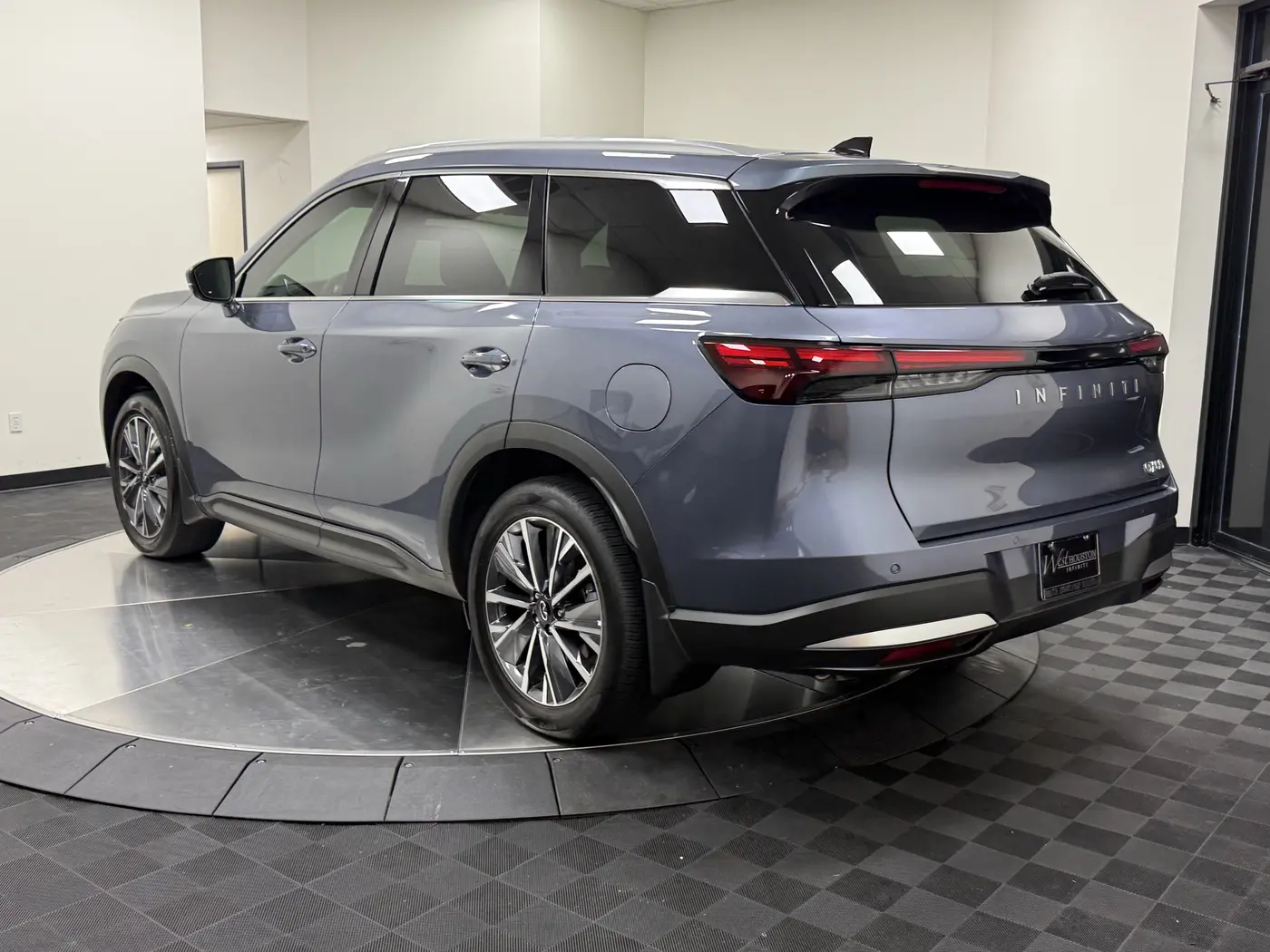 2027 INFINITI QX60 - $49,790
