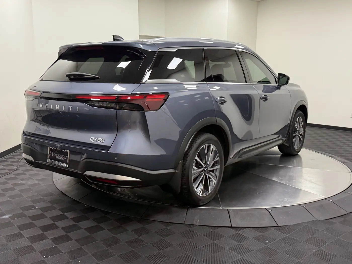 2027 INFINITI QX60 - $49,790