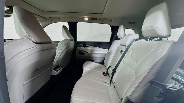 2027 INFINITI QX60 Luxe