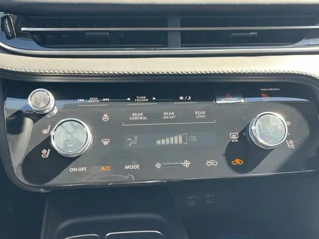 2027 INFINITI QX60 - $53,870
