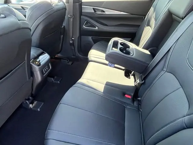 2027 INFINITI QX60 - $53,870