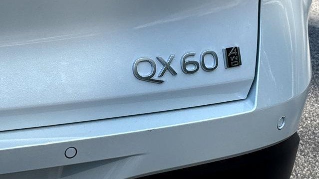 2027 INFINITI QX60 Luxe