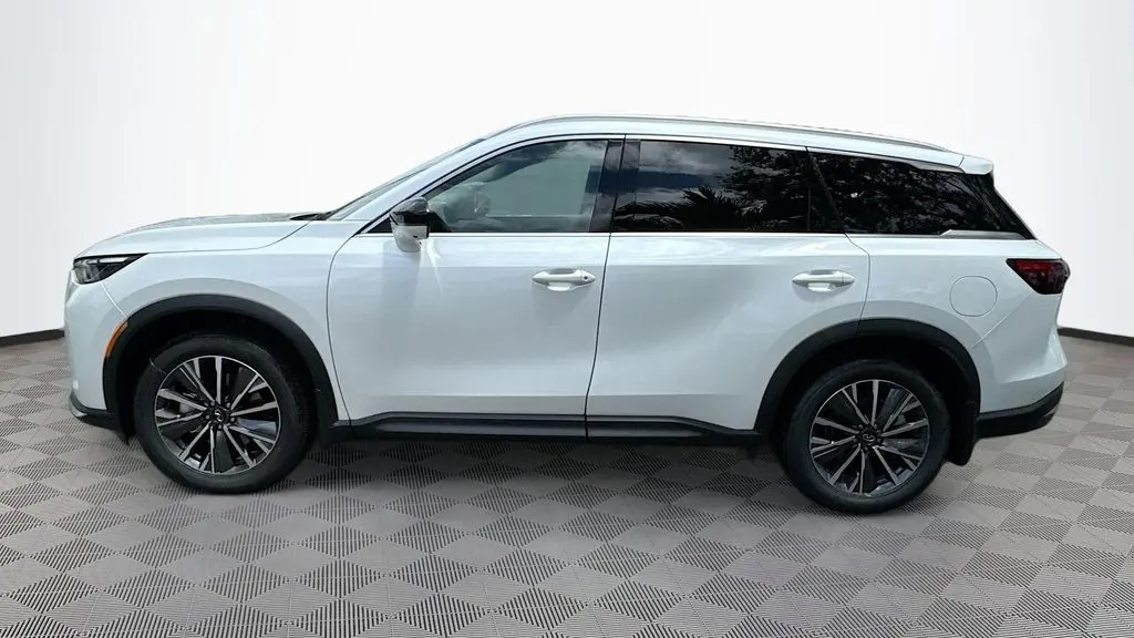 2027 INFINITI QX60 Luxe