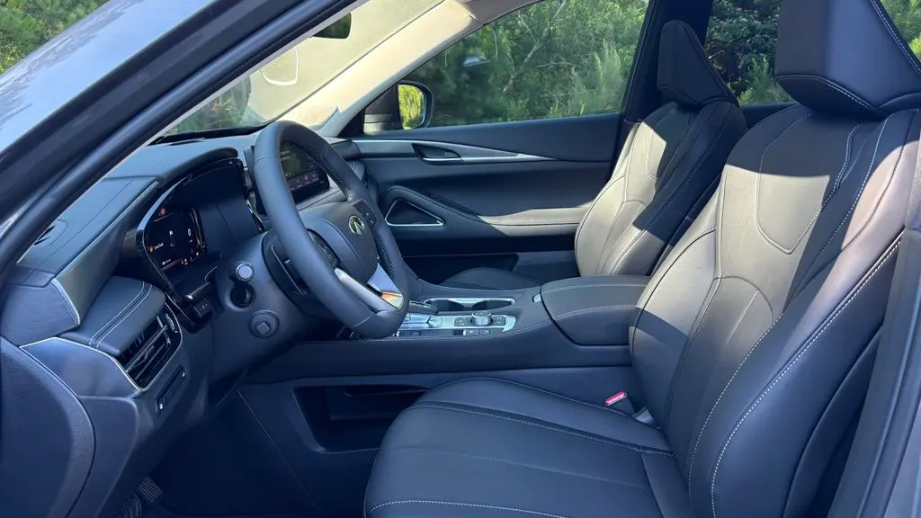 2027 INFINITI QX60 Luxe