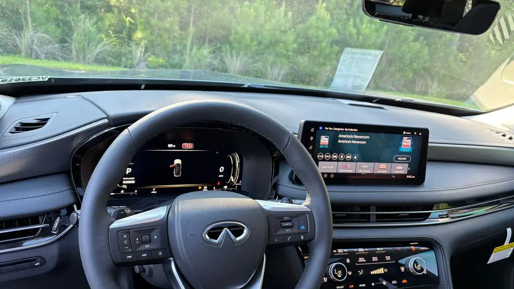 2027 INFINITI QX60 Luxe