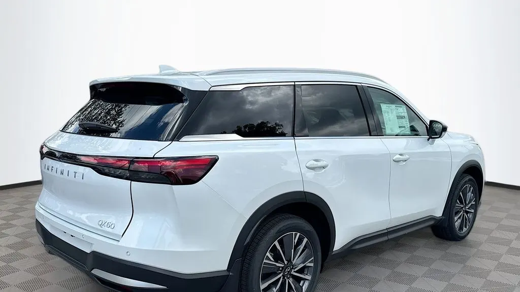 2027 INFINITI QX60 Luxe
