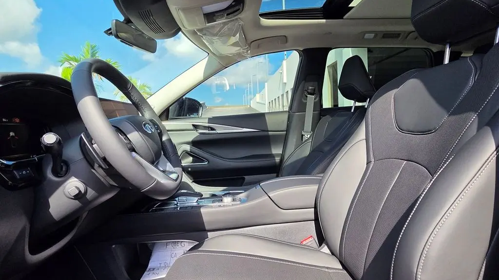 2027 INFINITI QX60 Luxe