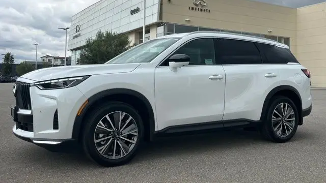 2027 INFINITI QX60 Luxe