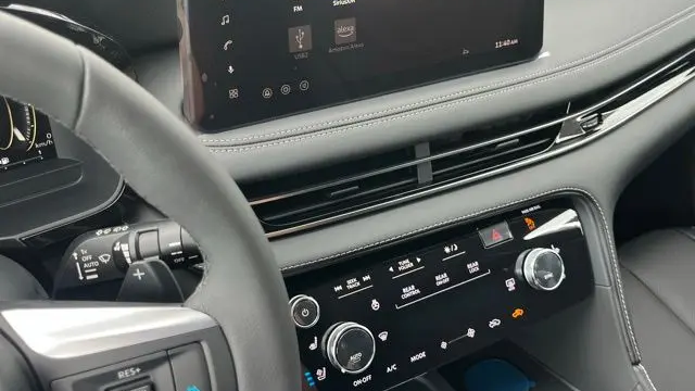 2027 INFINITI QX60 Luxe