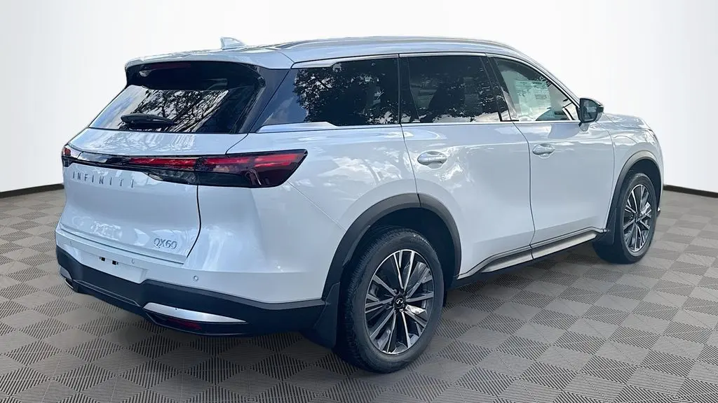 2027 INFINITI QX60 Luxe