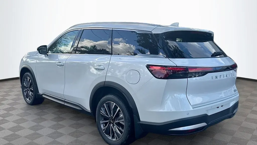 2027 INFINITI QX60 Luxe