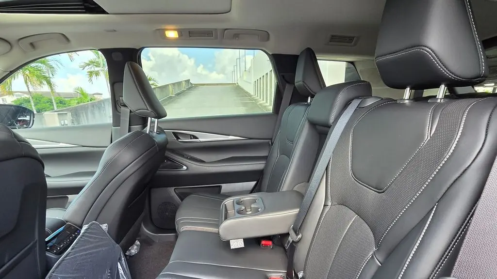 2027 INFINITI QX60 Luxe