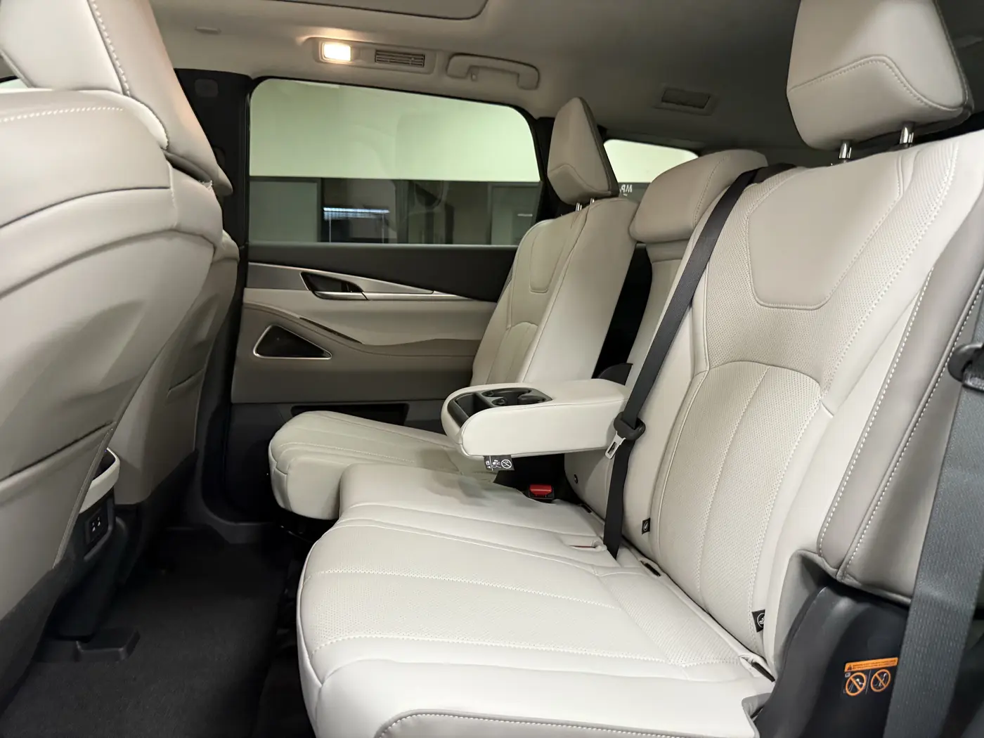 2027 INFINITI QX60 - $49,399