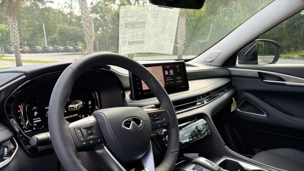 2027 INFINITI QX60 Luxe