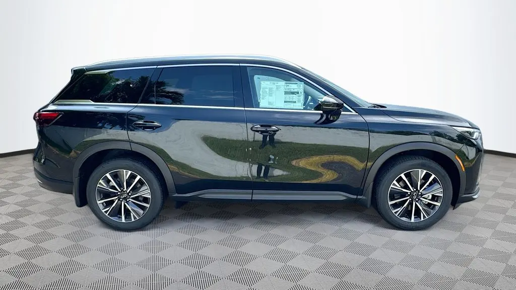 2027 INFINITI QX60 Luxe