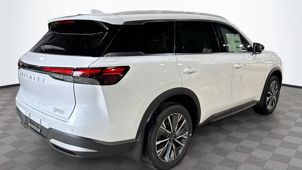 2027 INFINITI QX60 Luxe