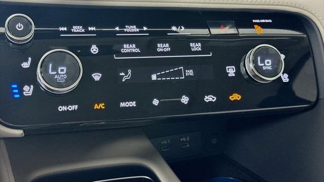 2027 INFINITI QX60 Luxe